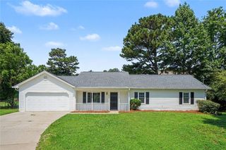 2835 Shane Drive, Snellville, GA 30078
