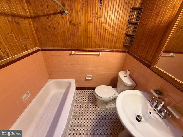 1529 ELBRIDGE ST, Philadelphia, PA 19149