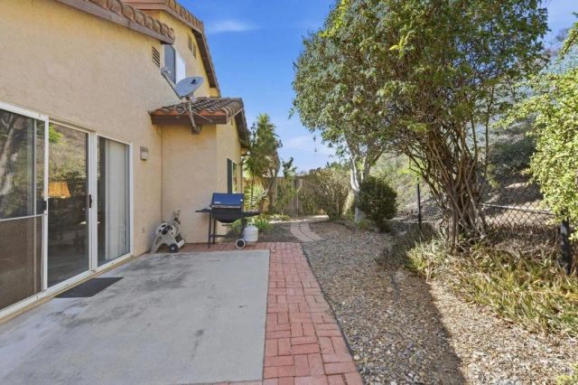 1832 Loreto, Escondido, CA 92027
