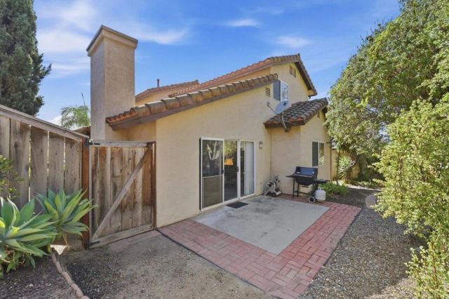 1832 Loreto, Escondido, CA 92027