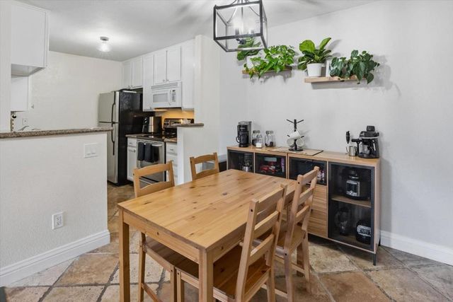 1195 Yarwood Court, San Jose, CA 95128