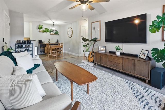 1195 Yarwood Court, San Jose, CA 95128