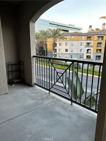 1356 Scholarship, Irvine, CA 92612
