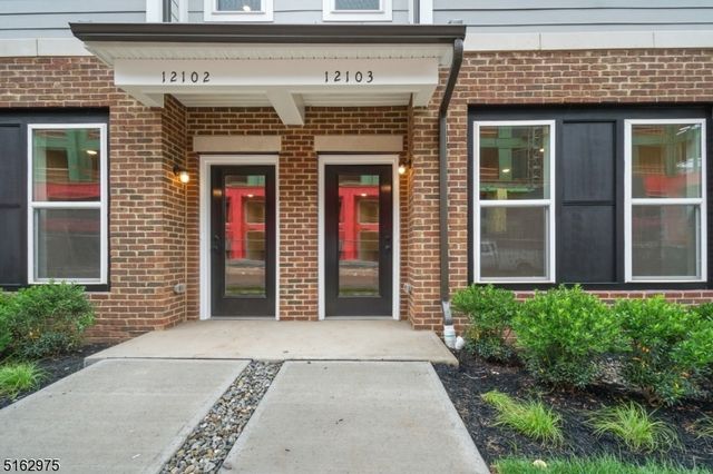 8 Jessica Ln 2103, Union Twp., NJ 07083