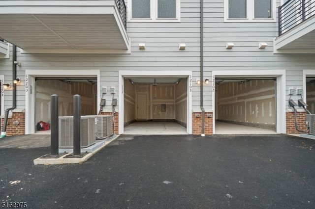8 Jessica Ln 2103, Union Twp., NJ 07083