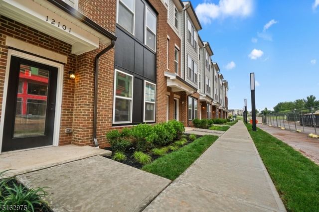 8 Jessica Ln 2103, Union Twp., NJ 07083