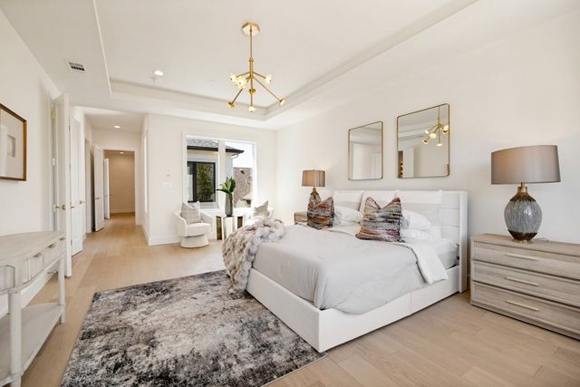 3719 W Beverly Drive, Dallas, TX 75209