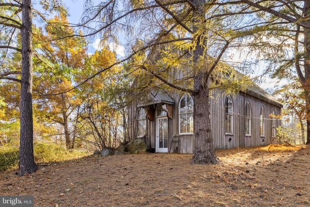 3393 LOST CORNER RD, Delaplane, VA 20144