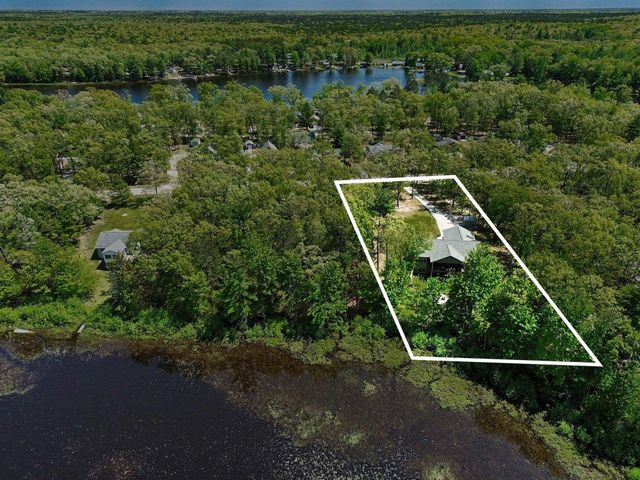 1735 Iroquois Trail, National City, MI 48748