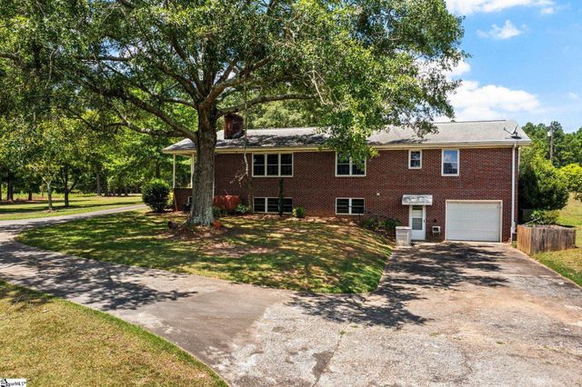 350 Sandy Springs Road, Pelzer, SC 29669