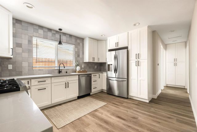 5243 Triana St, San Diego, CA 92117