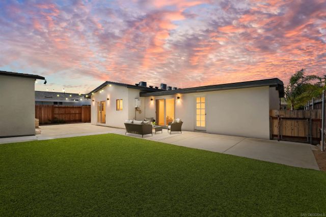 5243 Triana St, San Diego, CA 92117