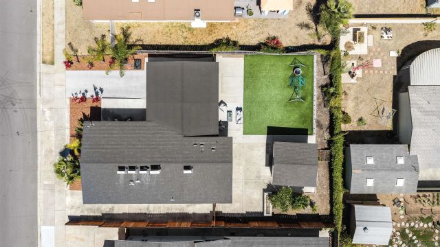 5243 Triana St, San Diego, CA 92117