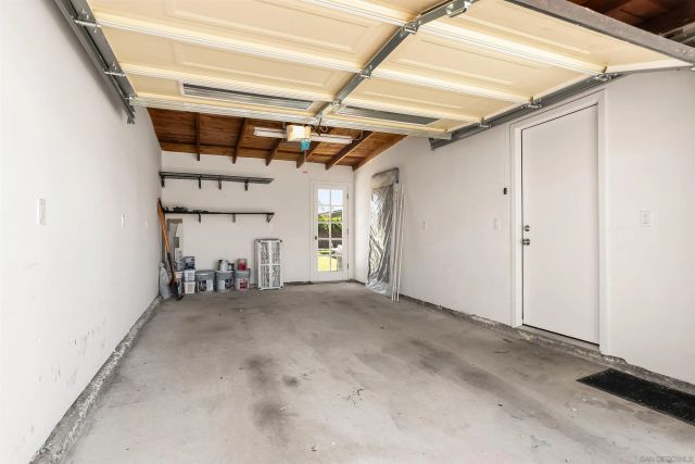 5243 Triana St, San Diego, CA 92117