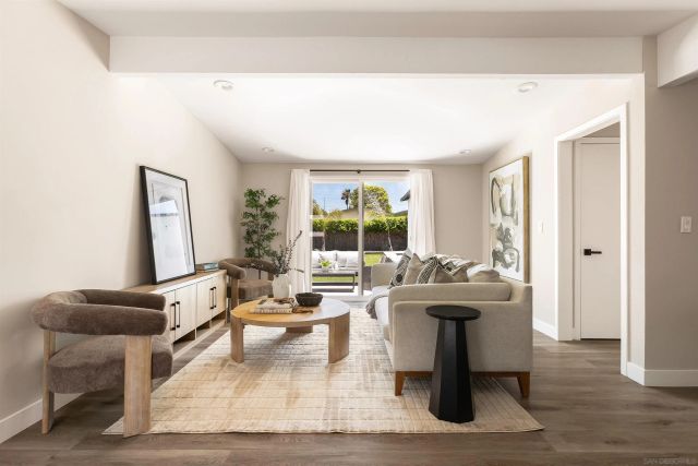 5243 Triana St, San Diego, CA 92117