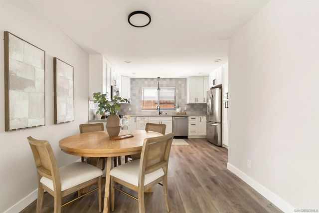 5243 Triana St, San Diego, CA 92117