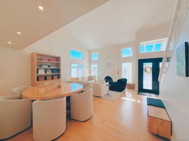 12388 Reata Ct, San Diego, CA 92128