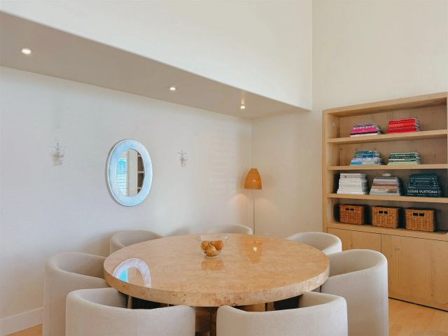 12388 Reata Ct, San Diego, CA 92128