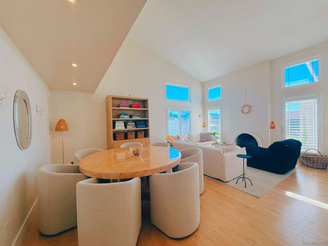 12388 Reata Ct, San Diego, CA 92128