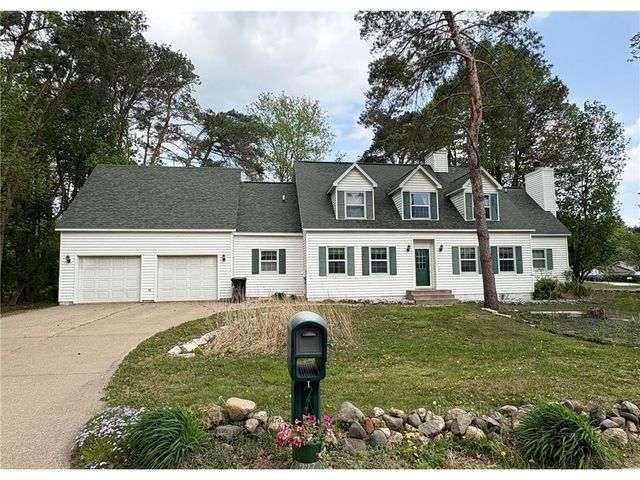 227 Donatelle Street, Amery, WI 54001