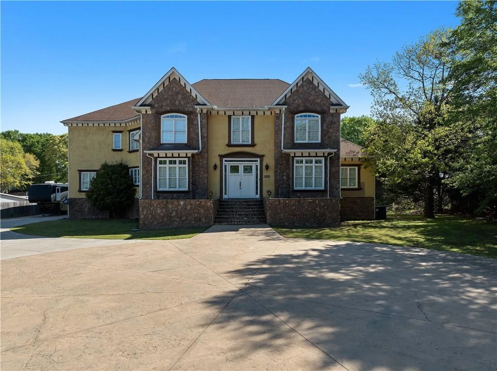 1081 Humphries NW Road, Conyers, GA 30012