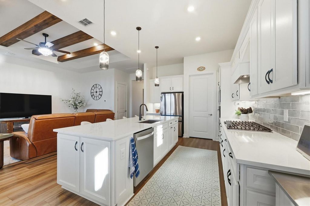 Image 11 of property listing at 9311 BARRIER COAST TRAIL, Parrish, FL 34219