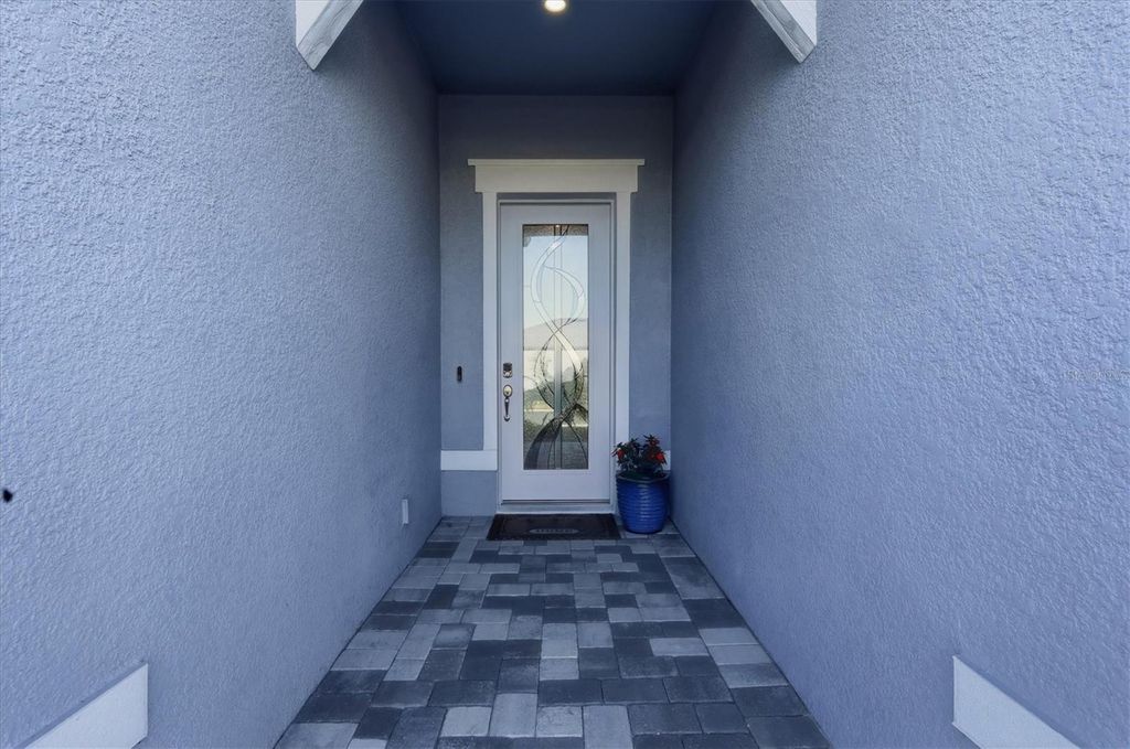 Image 4 of property listing at 9311 BARRIER COAST TRAIL, Parrish, FL 34219