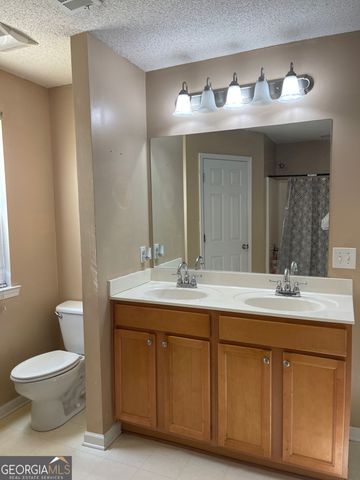 7 Crest View Circle, Carnesville, GA 30521