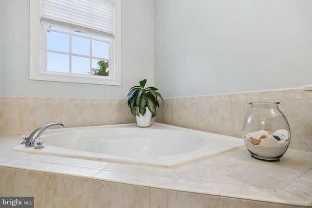 11762 ROBERT E LEE DR, Bristow, VA 20136