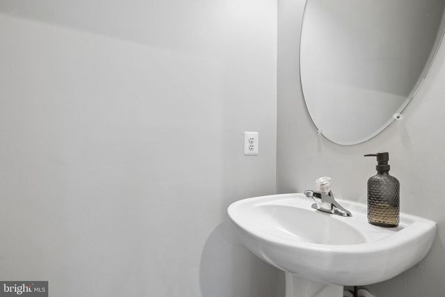 11762 ROBERT E LEE DR, Bristow, VA 20136