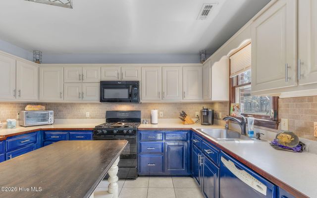 123 N Marshall Road, Shawboro, NC 27973