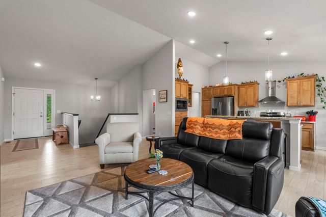 1406 Balsam Lane, Watertown, MN 55388
