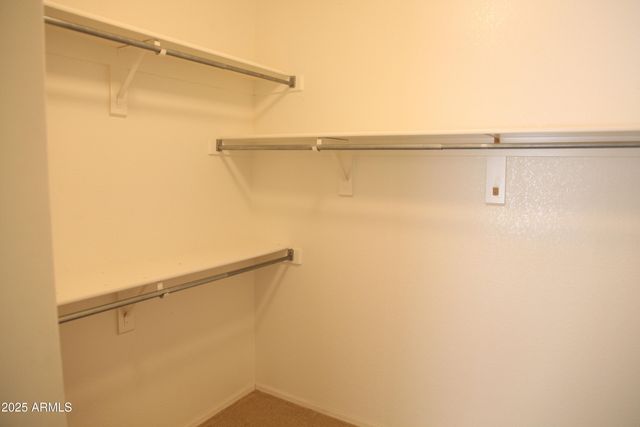 16044 S 18th Avenue, Phoenix, AZ 85045