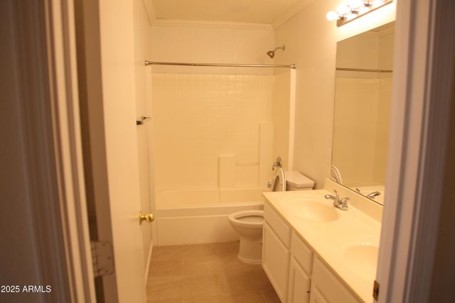 16044 S 18th Avenue, Phoenix, AZ 85045