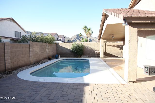 16044 S 18th Avenue, Phoenix, AZ 85045