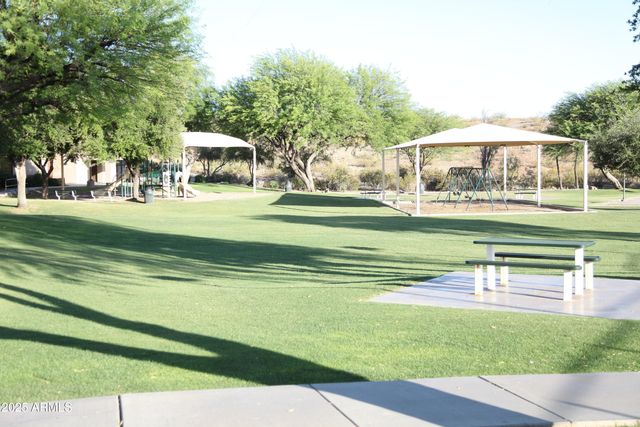 16044 S 18th Avenue, Phoenix, AZ 85045