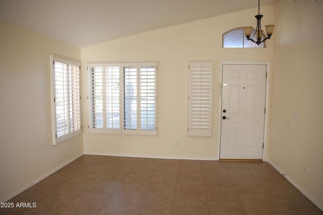 16044 S 18th Avenue, Phoenix, AZ 85045