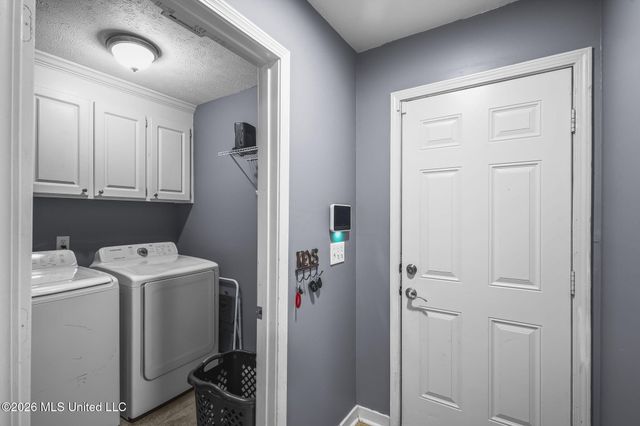 1228 Crossview Court, Brandon, MS 39042