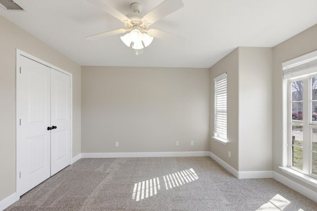 1513 Arthurs Court, Webb City, MO 64870