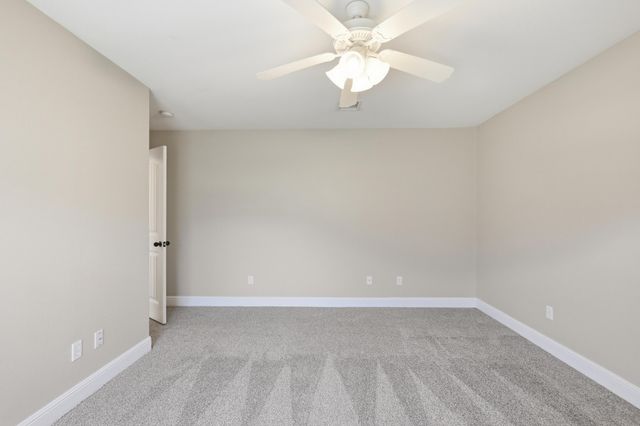 1513 Arthurs Court, Webb City, MO 64870