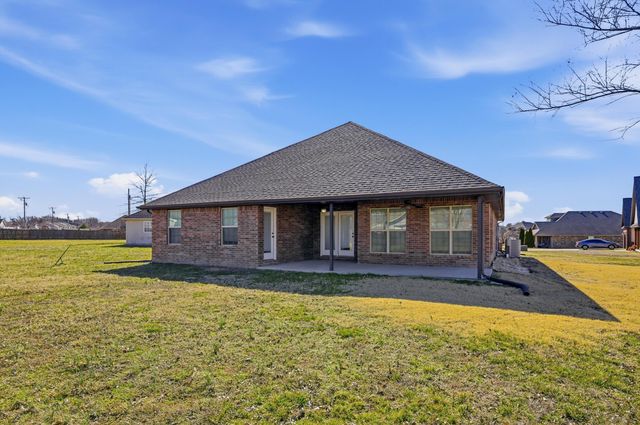 1513 Arthurs Court, Webb City, MO 64870