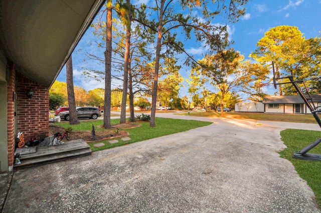 17 Night Hawk Place, The Woodlands, TX 77380