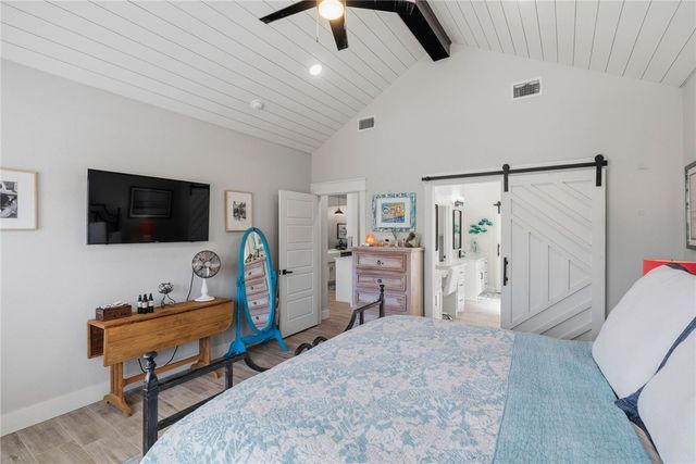 13849 Hawksnest Bay Dr, Corpus Christi, TX 78418