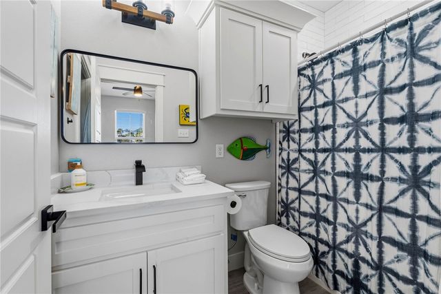 13849 Hawksnest Bay Dr, Corpus Christi, TX 78418