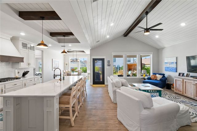 13849 Hawksnest Bay Dr, Corpus Christi, TX 78418