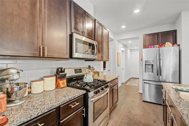 219 Lisa Marie Drive, Angleton, TX 77515
