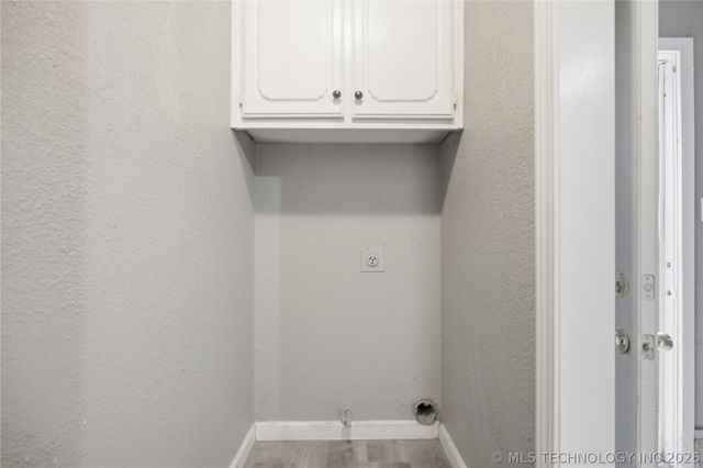 514 W 148th Street S, Glenpool, OK 74033