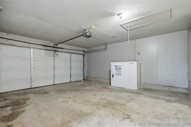 514 W 148th Street S, Glenpool, OK 74033