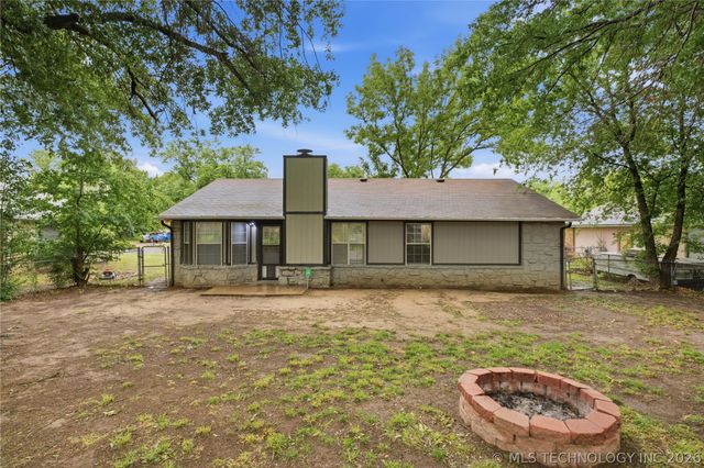 514 W 148th Street S, Glenpool, OK 74033
