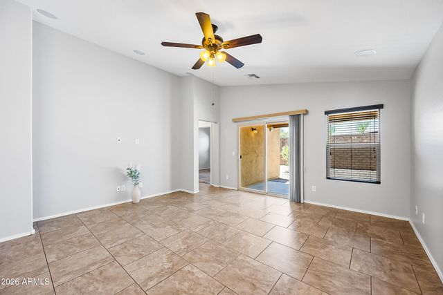 5032 S Curie Way, Mesa, AZ 85212